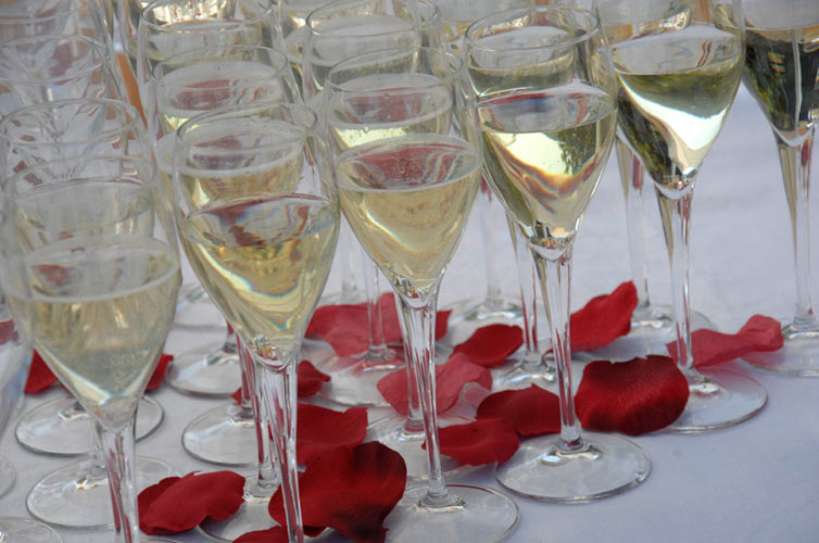 Hochzeit Apero champagner